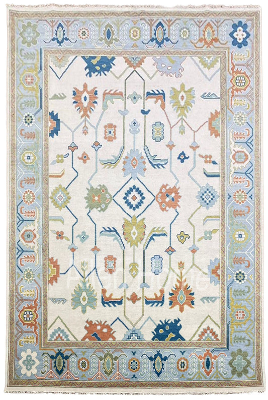Lisa Hand-Knotted Wool Area Rug